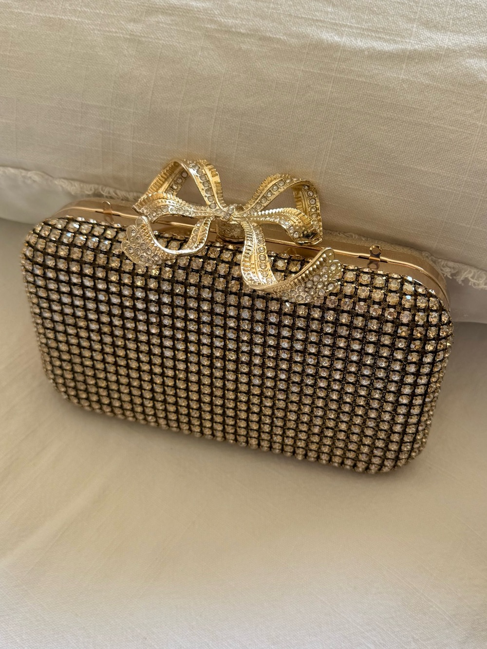 Cato Rhinestone Bow Gold Clutch NWOT